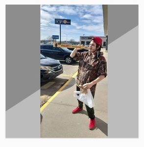 Meet your Posher, Dylan